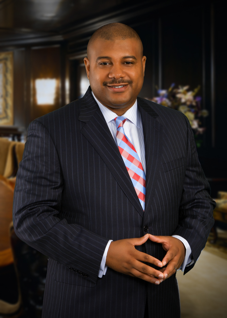 Attorney Terry Eaton Inducted into Inn of Court